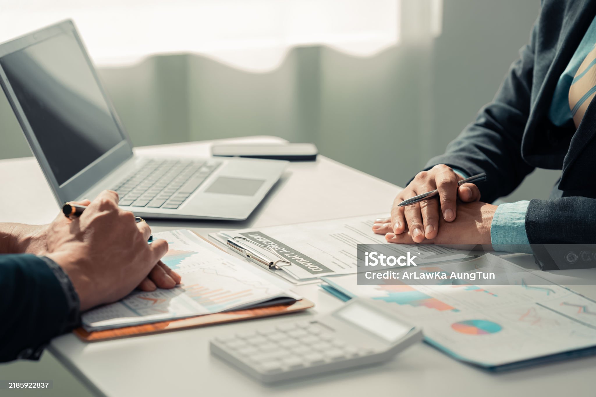 Istockphoto 2185922837 2048x2048 1